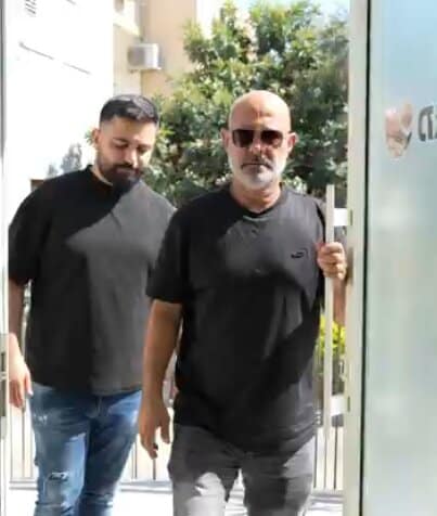 لمشاهدة الفيديو
